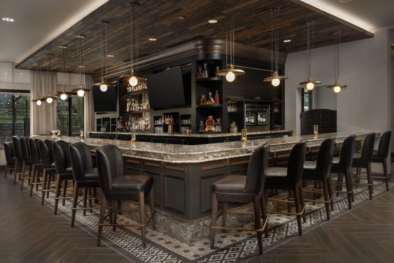 steamboat-hotels-mariott-apres-ski-bar