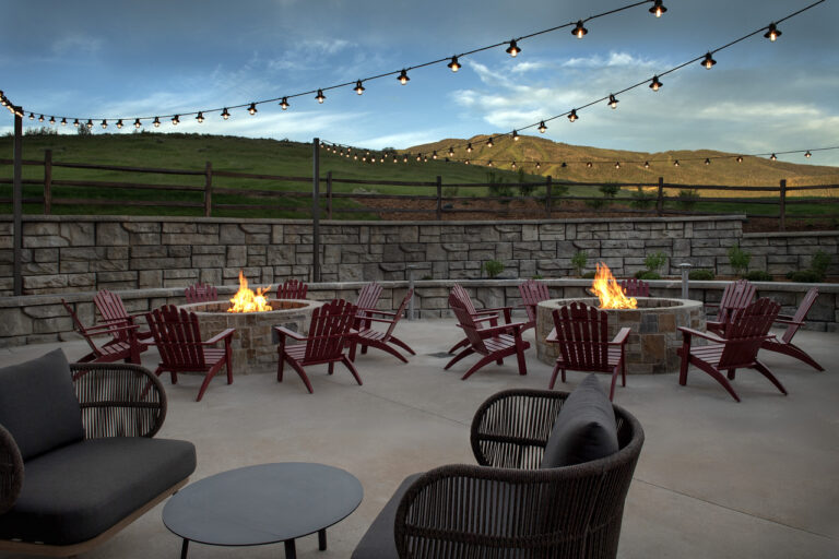 steamboat-hotels-mariott-outside